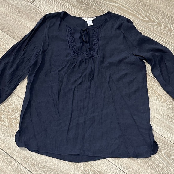 Christoper & Banks Top - Picture 3 of 5